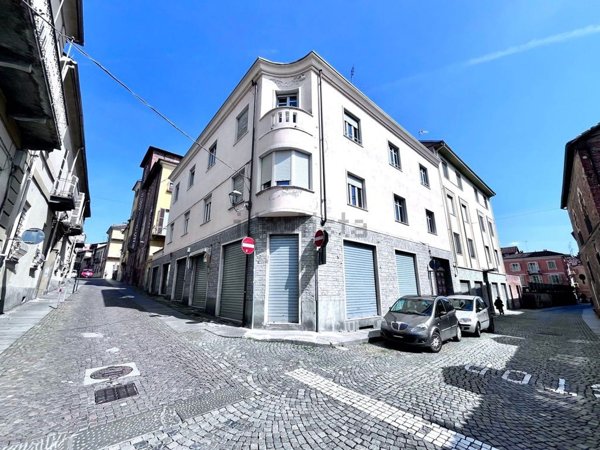 appartamento in vendita ad Asti in zona Centro Città