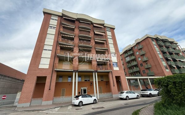 appartamento in vendita ad Asti in zona Palucco
