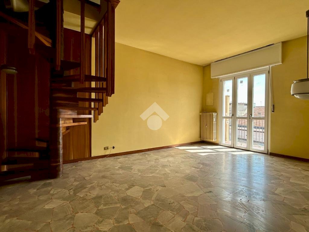 appartamento in vendita ad Asti in zona Centro Città