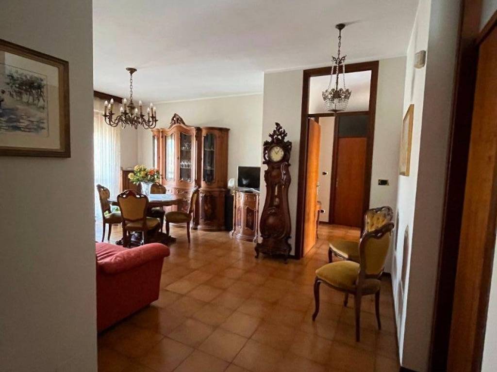 appartamento in vendita ad Asti