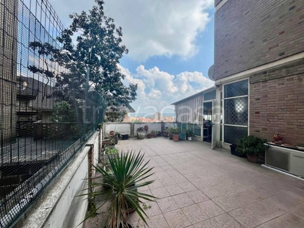appartamento in vendita ad Asti in zona Corso Dante