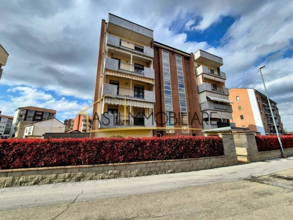 appartamento in vendita ad Asti in zona Trincere