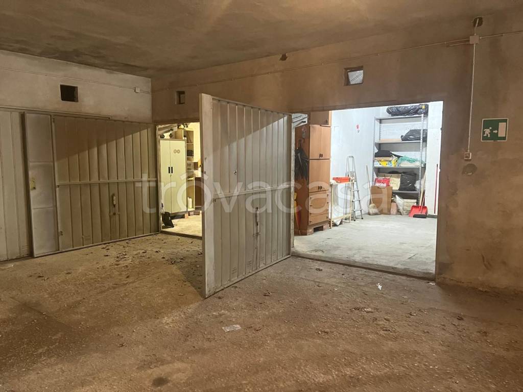 locale di sgombero in vendita ad Asti in zona Valmanera