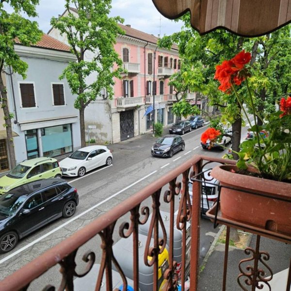 appartamento in vendita ad Asti in zona Centro Città