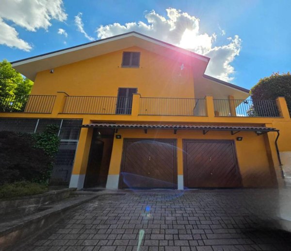 casa indipendente in vendita ad Asti
