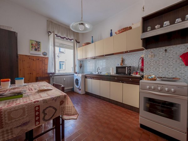 appartamento in vendita ad Asti in zona Olivero