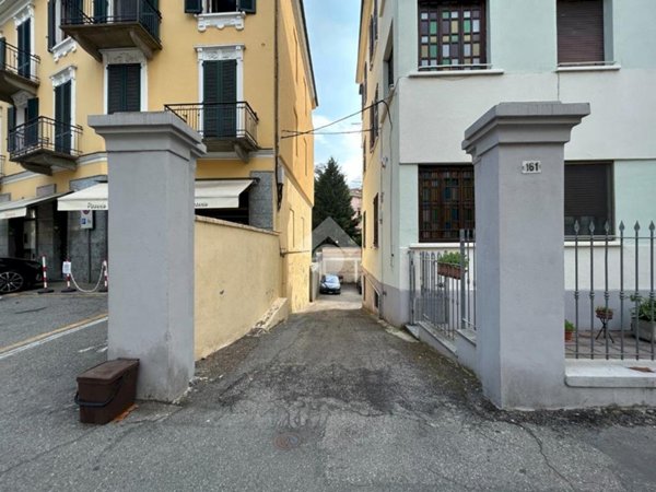 locale di sgombero in vendita ad Asti in zona Corso Dante