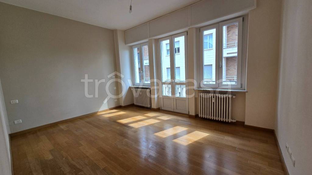 appartamento in vendita ad Asti in zona Centro Città
