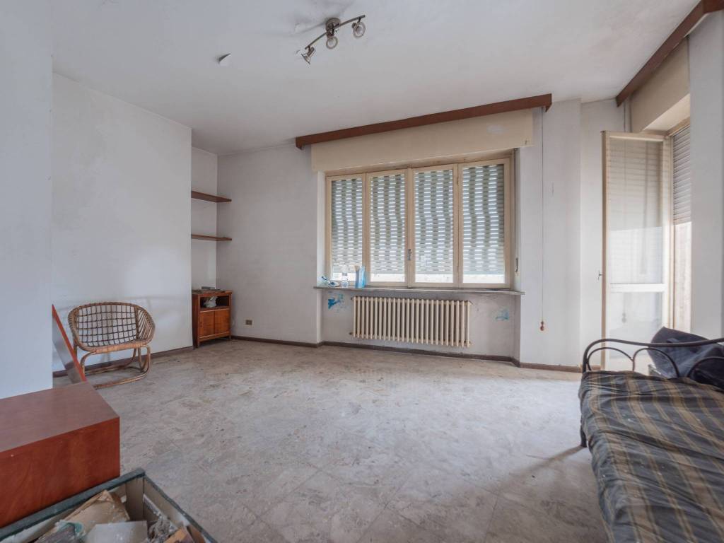 appartamento in vendita ad Asti in zona Trincere