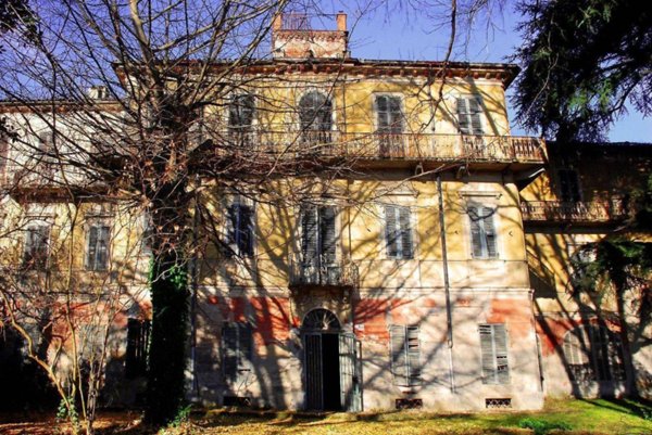 villa in vendita ad Asti