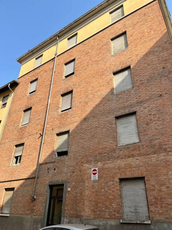 appartamento in vendita ad Asti in zona Castiglione