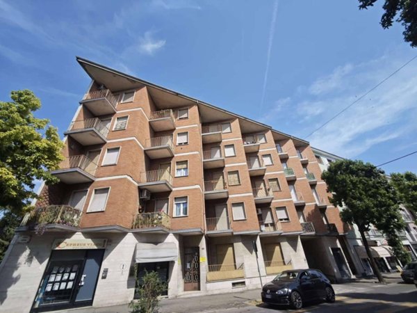 appartamento in vendita ad Asti in zona Trincere