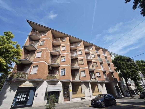 appartamento in vendita ad Asti in zona Trincere