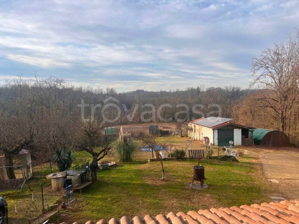 casa indipendente in vendita ad Asti in zona Valgera