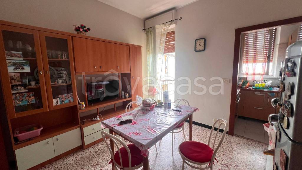 appartamento in vendita ad Asti in zona Pilone