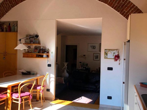 casa indipendente in vendita ad Asti in zona Centro Città
