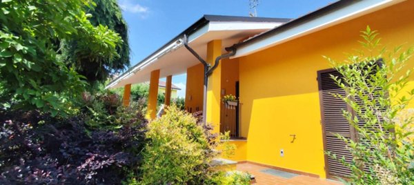casa indipendente in vendita ad Asti