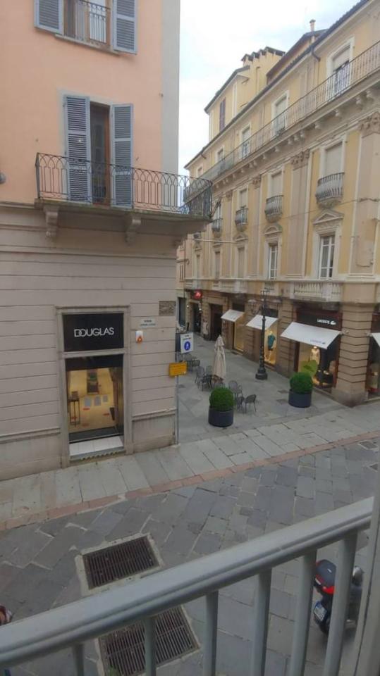 appartamento in vendita ad Asti in zona Centro Città