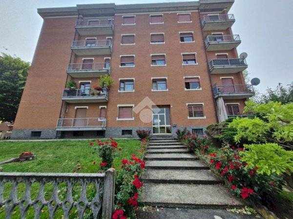 appartamento in vendita ad Asti in zona Bramairate