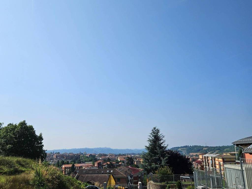 casa indipendente in vendita ad Asti