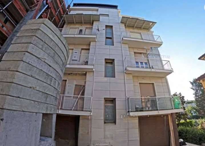 appartamento in vendita ad Asti in zona Corso Dante