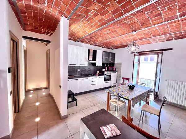 appartamento in vendita ad Asti in zona Centro Città