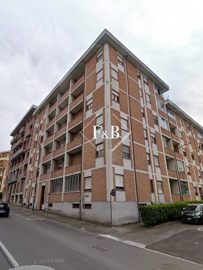 appartamento in vendita ad Asti in zona Bramairate