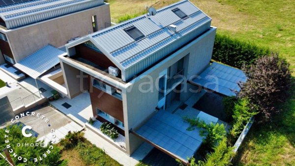 casa indipendente in vendita ad Asti in zona Valgera