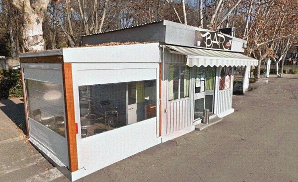 negozio in vendita ad Asti