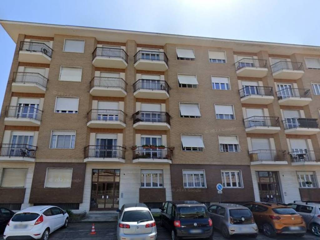 appartamento in vendita ad Asti in zona Trincere