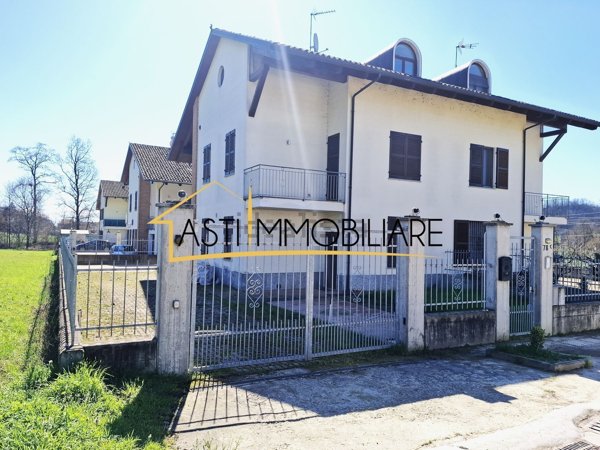 casa indipendente in vendita ad Asti