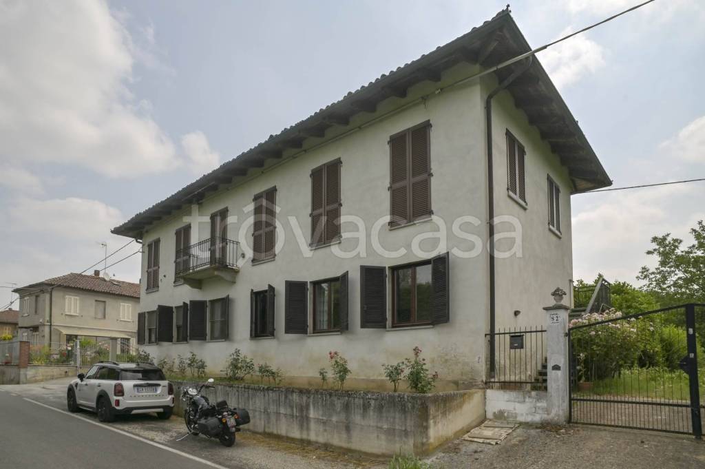 casa indipendente in vendita ad Asti in zona Stazione di Portacomaro