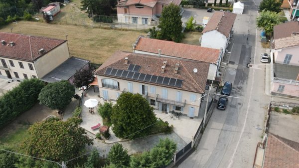 casa indipendente in vendita ad Asti