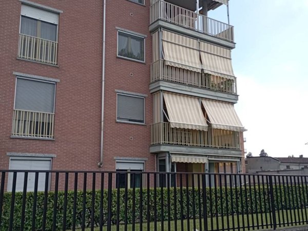 appartamento in vendita ad Asti in zona Valenzani