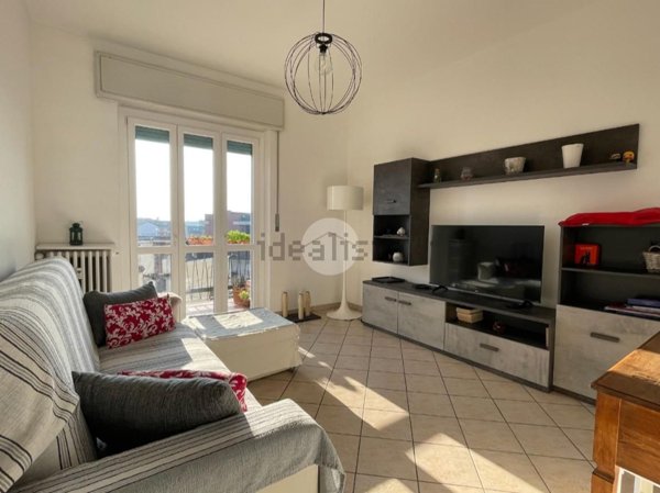 appartamento in vendita ad Asti in zona Quarto