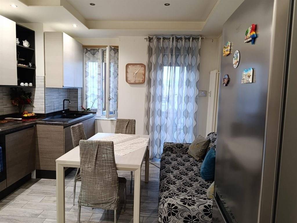 appartamento in vendita ad Asti in zona Quarto