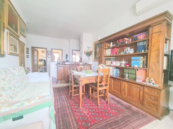 appartamento in vendita ad Asti in zona Pilone