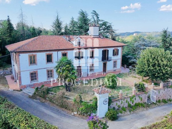 casa indipendente in vendita ad Asti in zona Stazione di Portacomaro