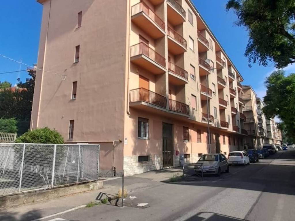 appartamento in vendita ad Asti