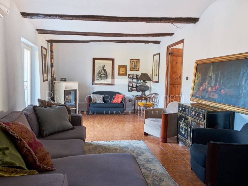 casa indipendente in vendita ad Asti in zona Variglie
