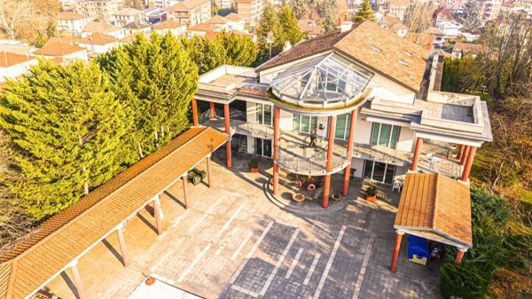 villa in vendita ad Asti