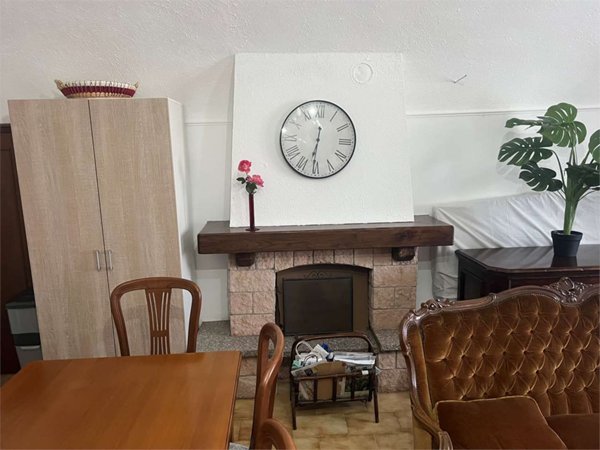 casa indipendente in vendita ad Asti in zona Serravalle