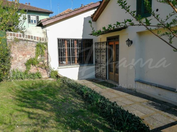 casa indipendente in vendita ad Asti