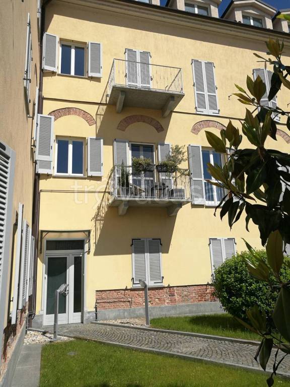 appartamento in vendita ad Asti in zona Centro Città