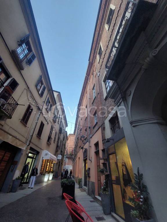 appartamento in vendita ad Asti in zona Centro Città