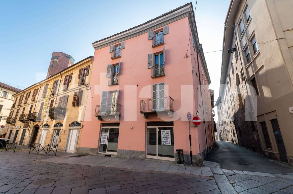 appartamento in vendita ad Asti in zona Centro Città