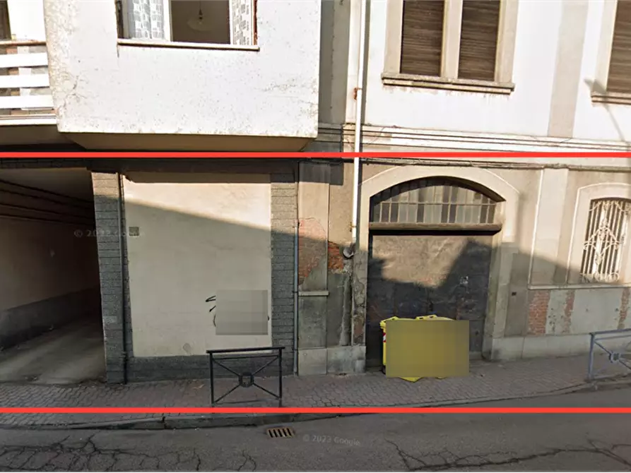 locale di sgombero in vendita ad Asti
