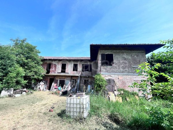 casa indipendente in vendita ad Asti in zona Stazione di Portacomaro