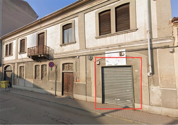 locale di sgombero in vendita ad Asti