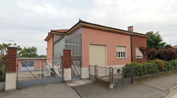 casa indipendente in vendita ad Asti in zona Centro Città